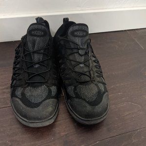 KEEN Men's 14 Uneek Exo-m Sandal Water shoes